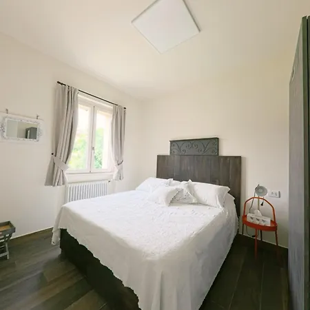 Апартаменты La Bolvedrina - - Garden & First Floor Тремеццо