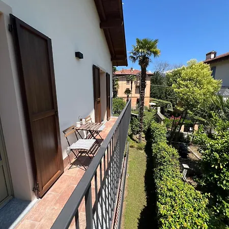 Апартаменты La Bolvedrina - - Garden & First Floor