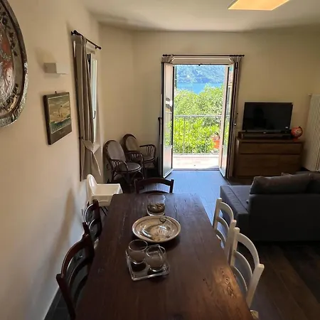 La Bolvedrina - - Garden & First Floor