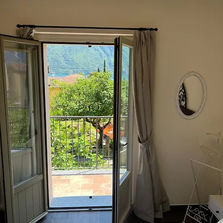 La Bolvedrina - - Garden & First Floor Апартаменты Тремеццо